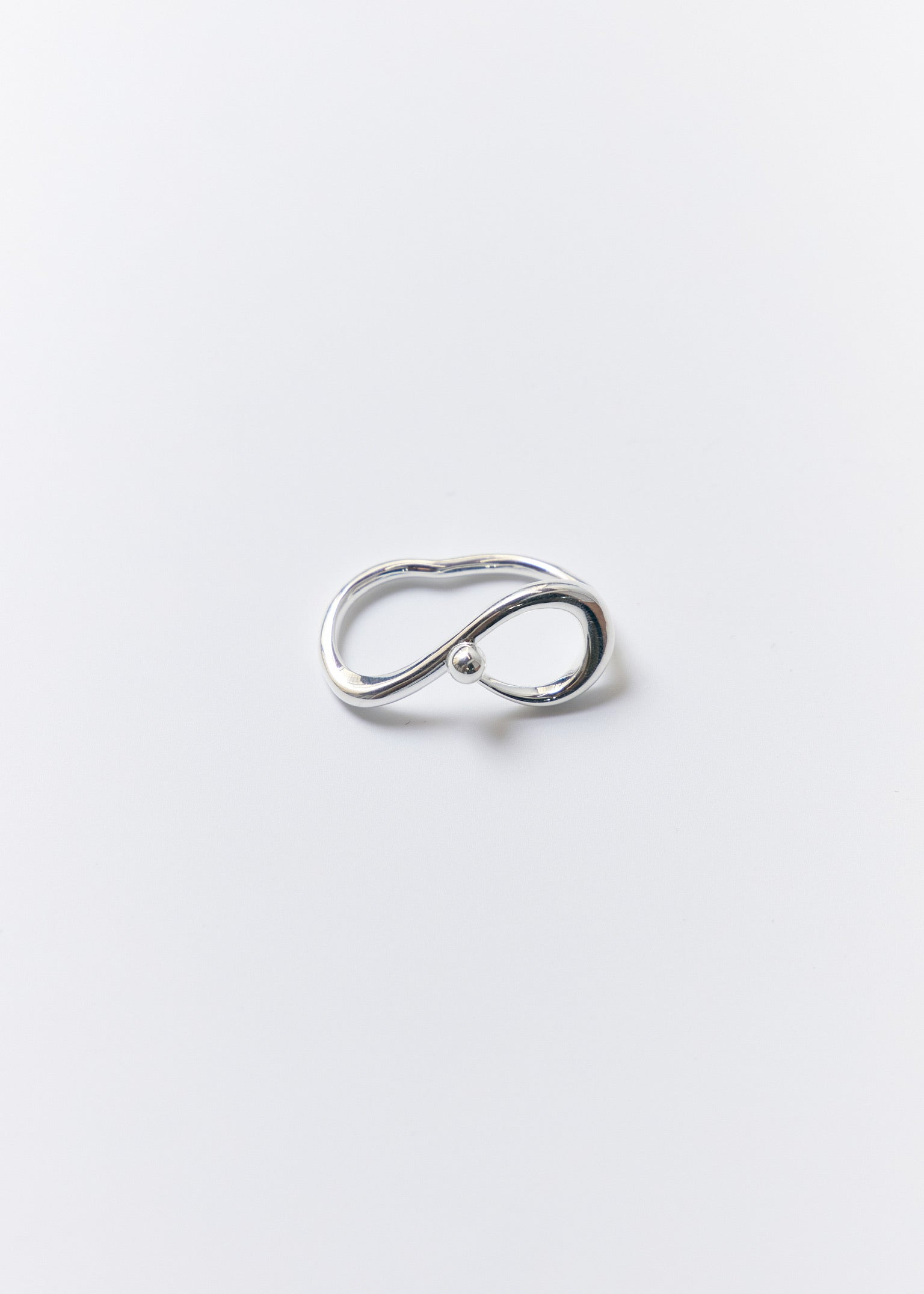 Decanter — Ring D01