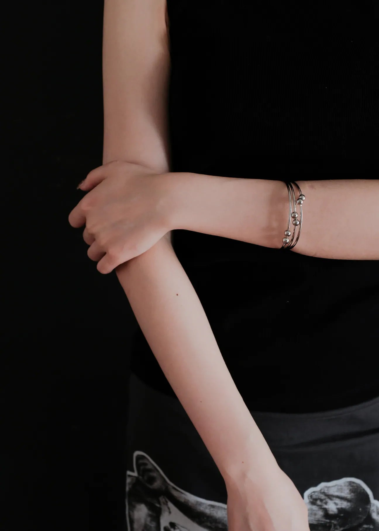 Basic Bangle B16