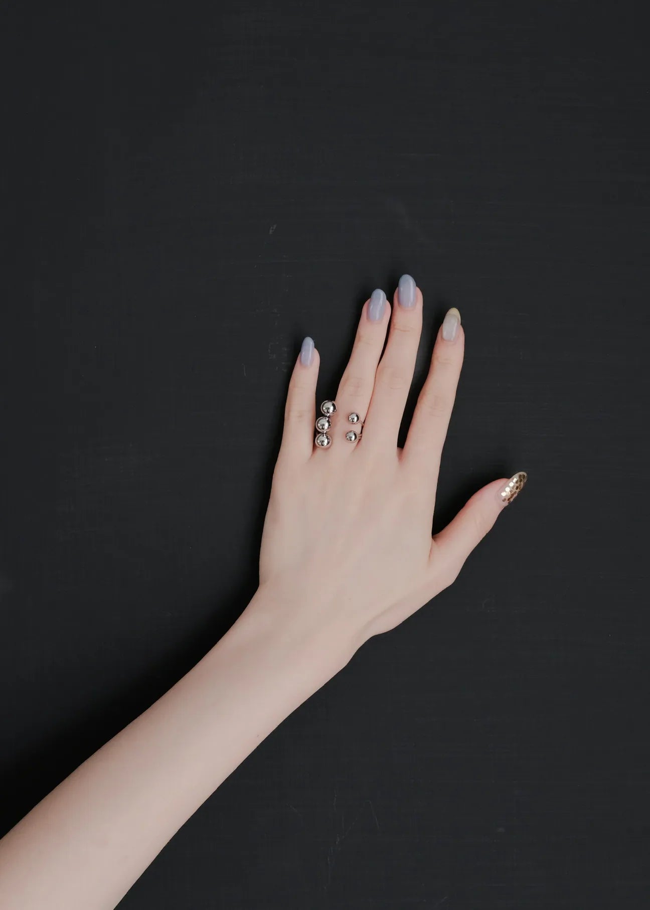 Ring B201