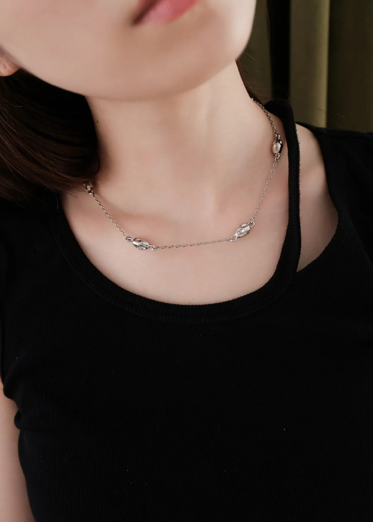 Necklace B192