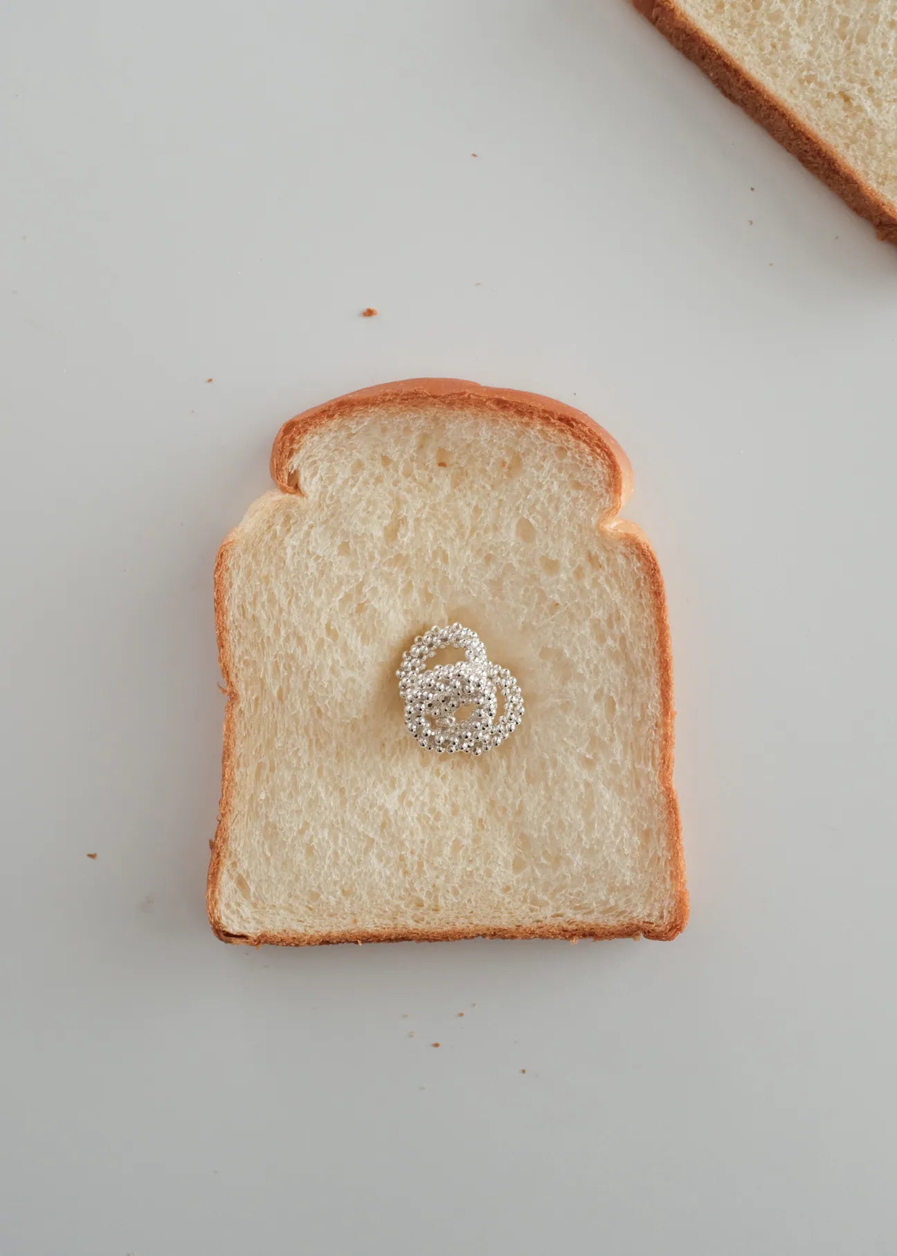 Ring B200