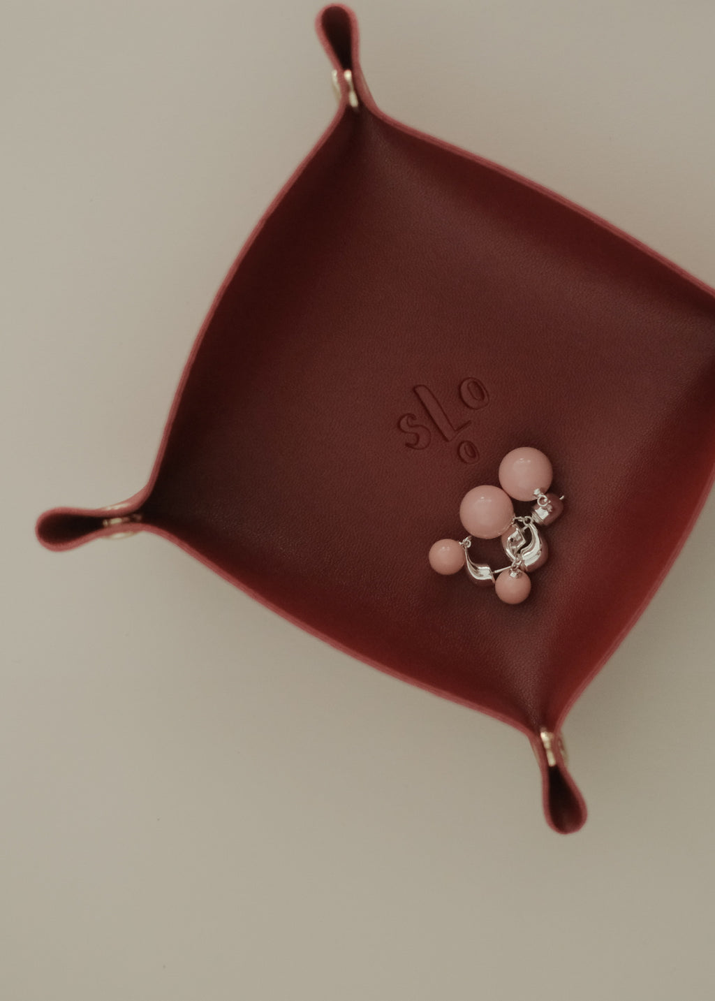 sLo 酒紅色皮革飾品盤