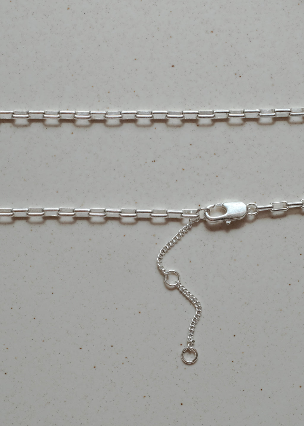 Basic Necklace B21