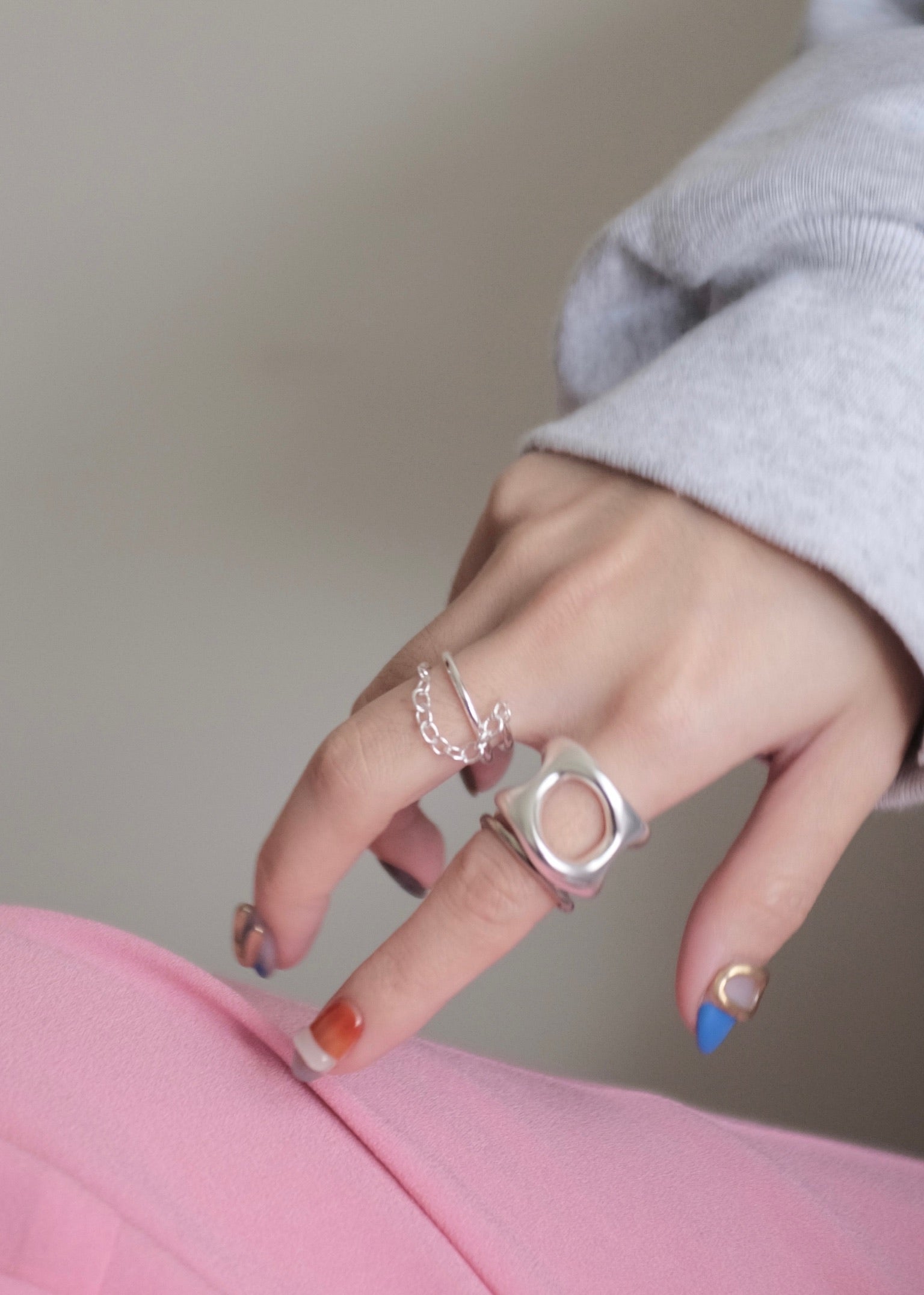 Ring B24