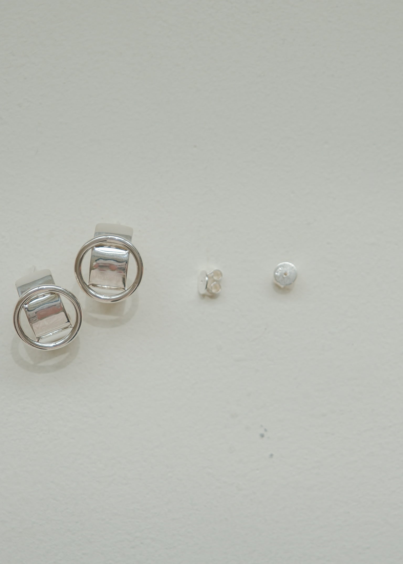 O Series — EARRINGS O00