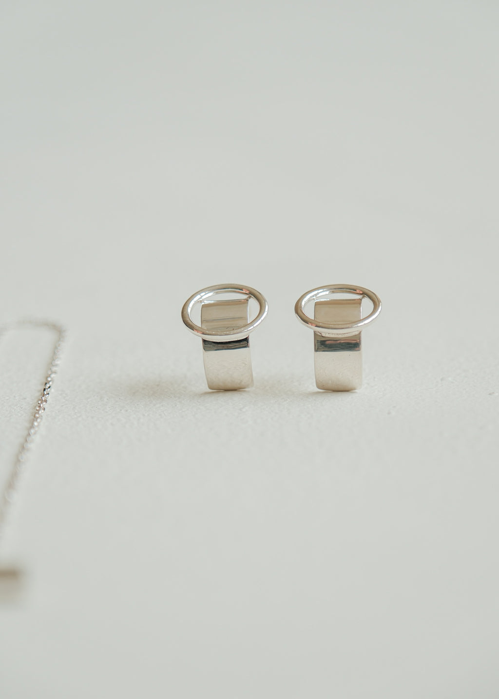 O Series — EARRINGS O00