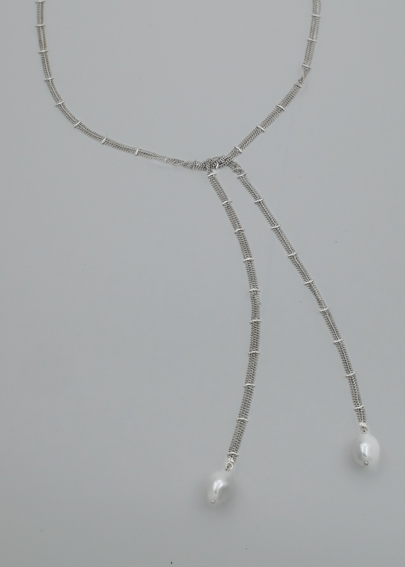 Necklace B186