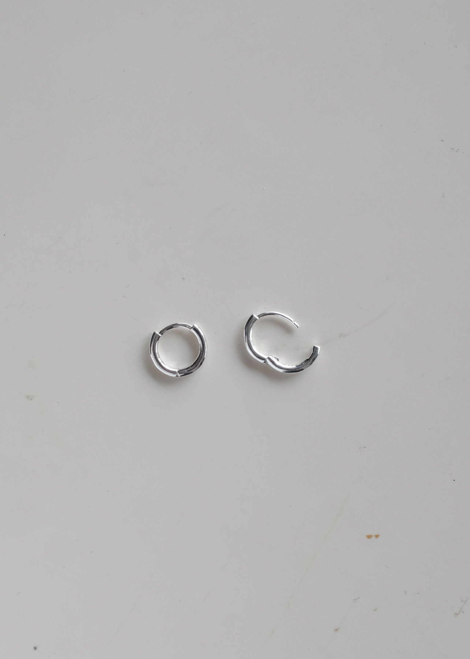 Basic Earrings B28