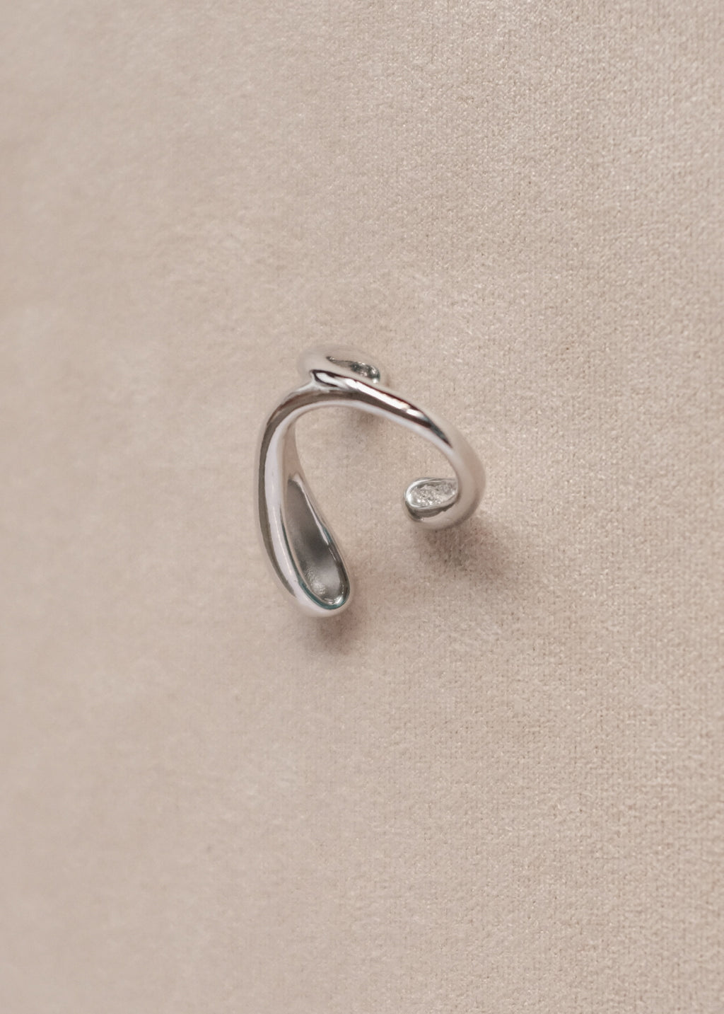 Ring B223