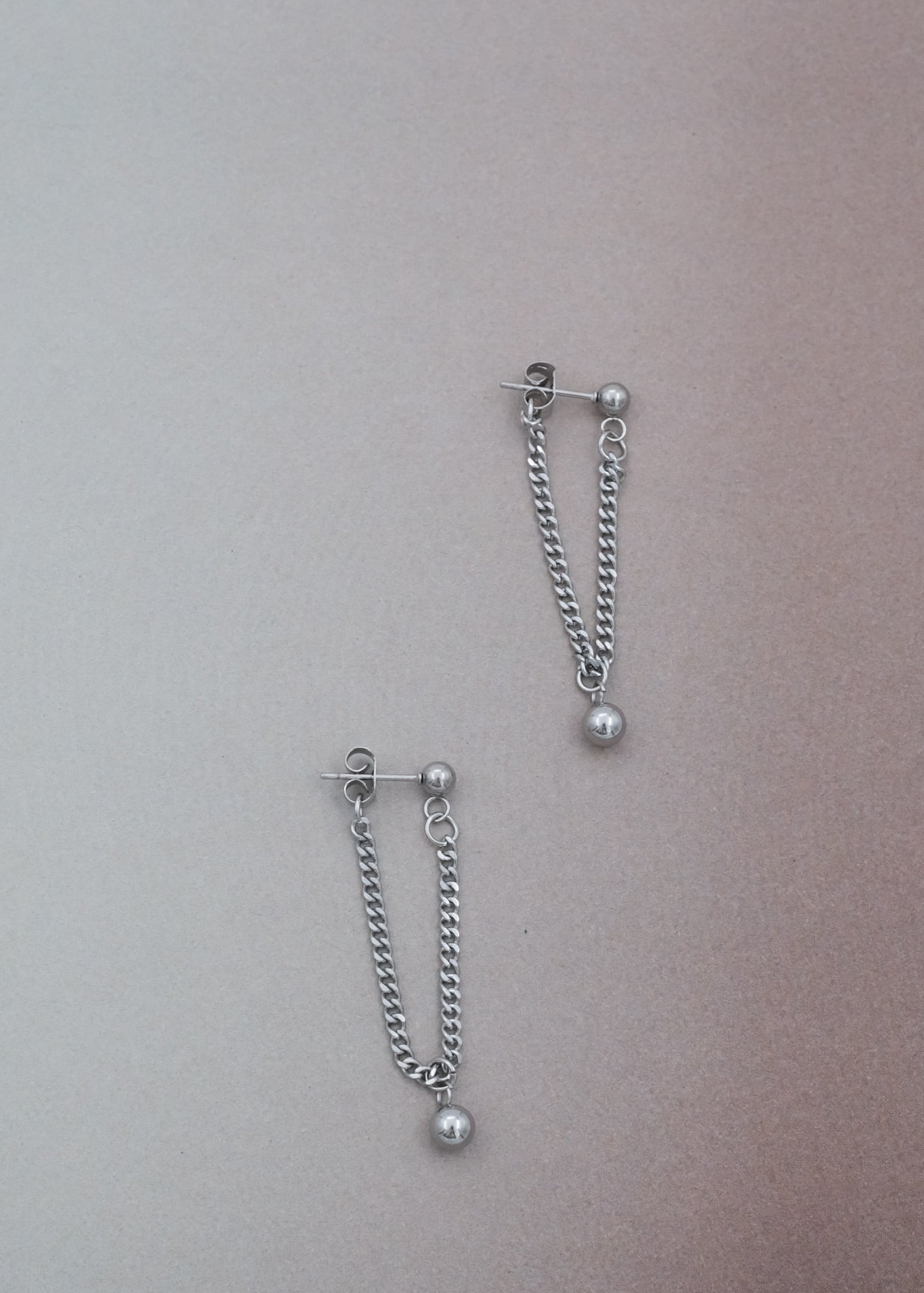 Earrings B84