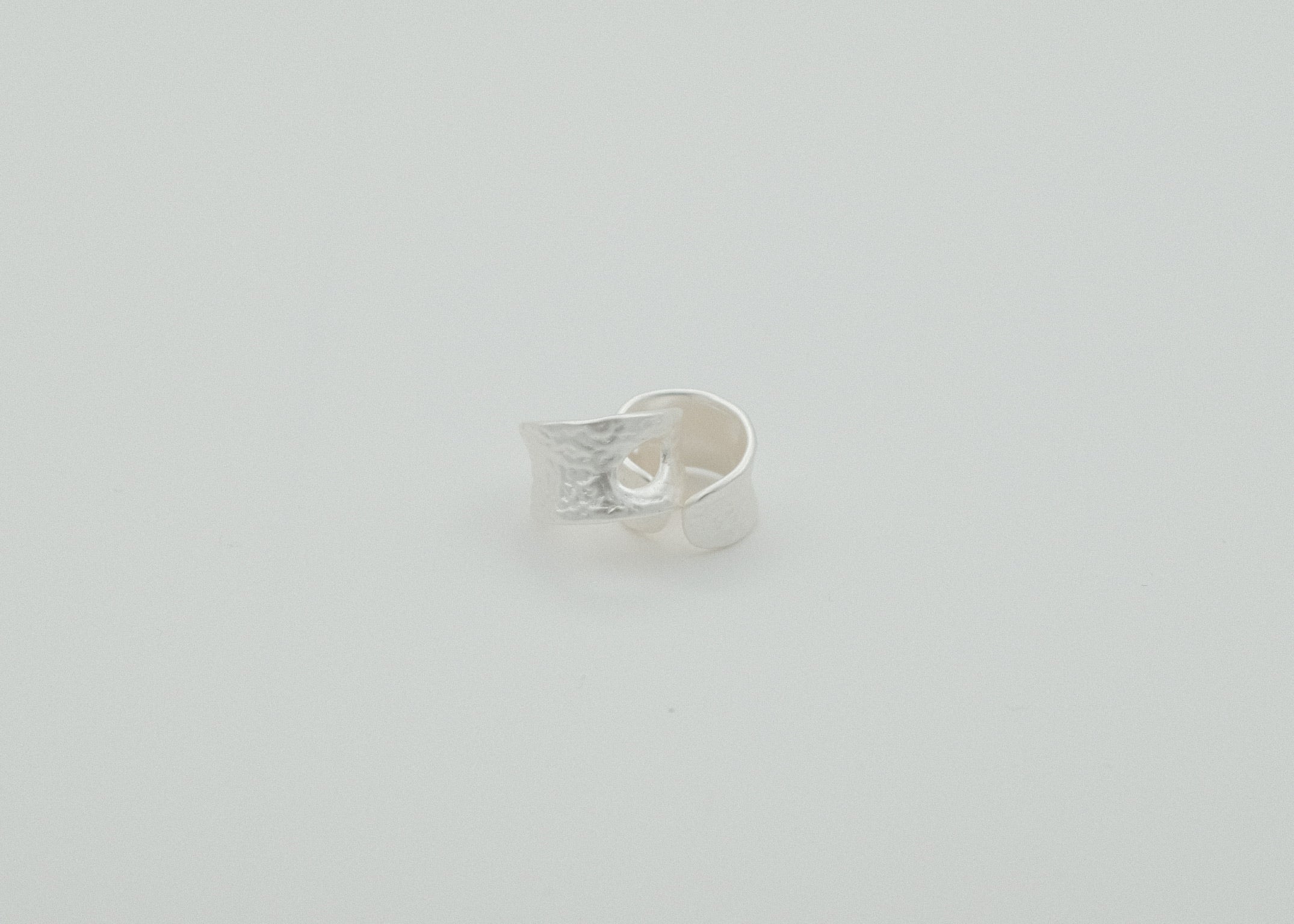 Earcuff B56