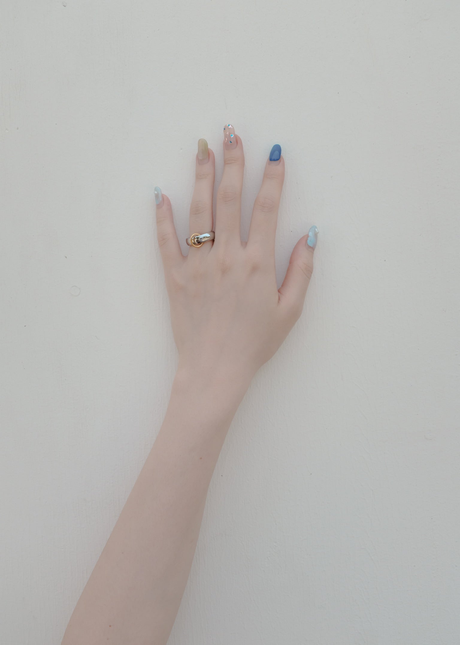 Ring B186