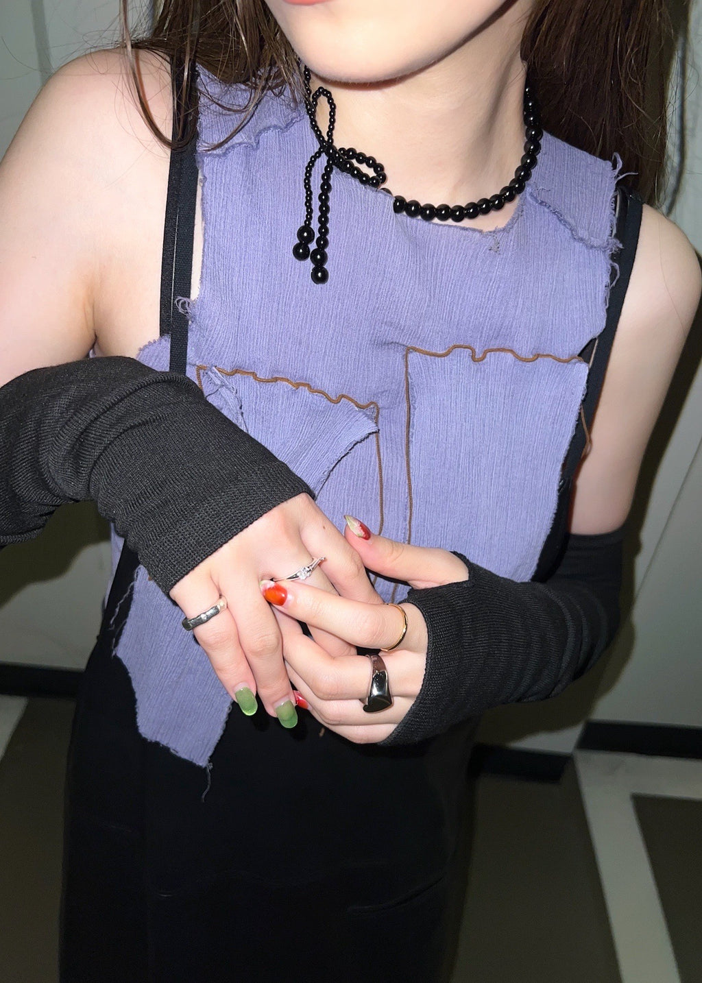 Necklace B52