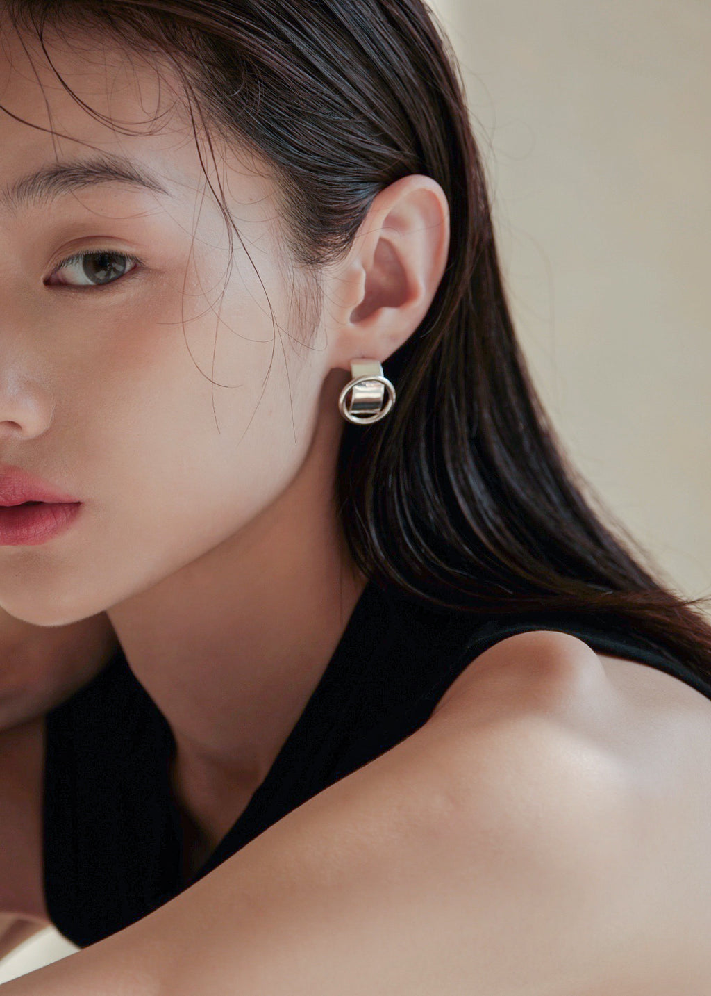 O Series — EARRINGS O00