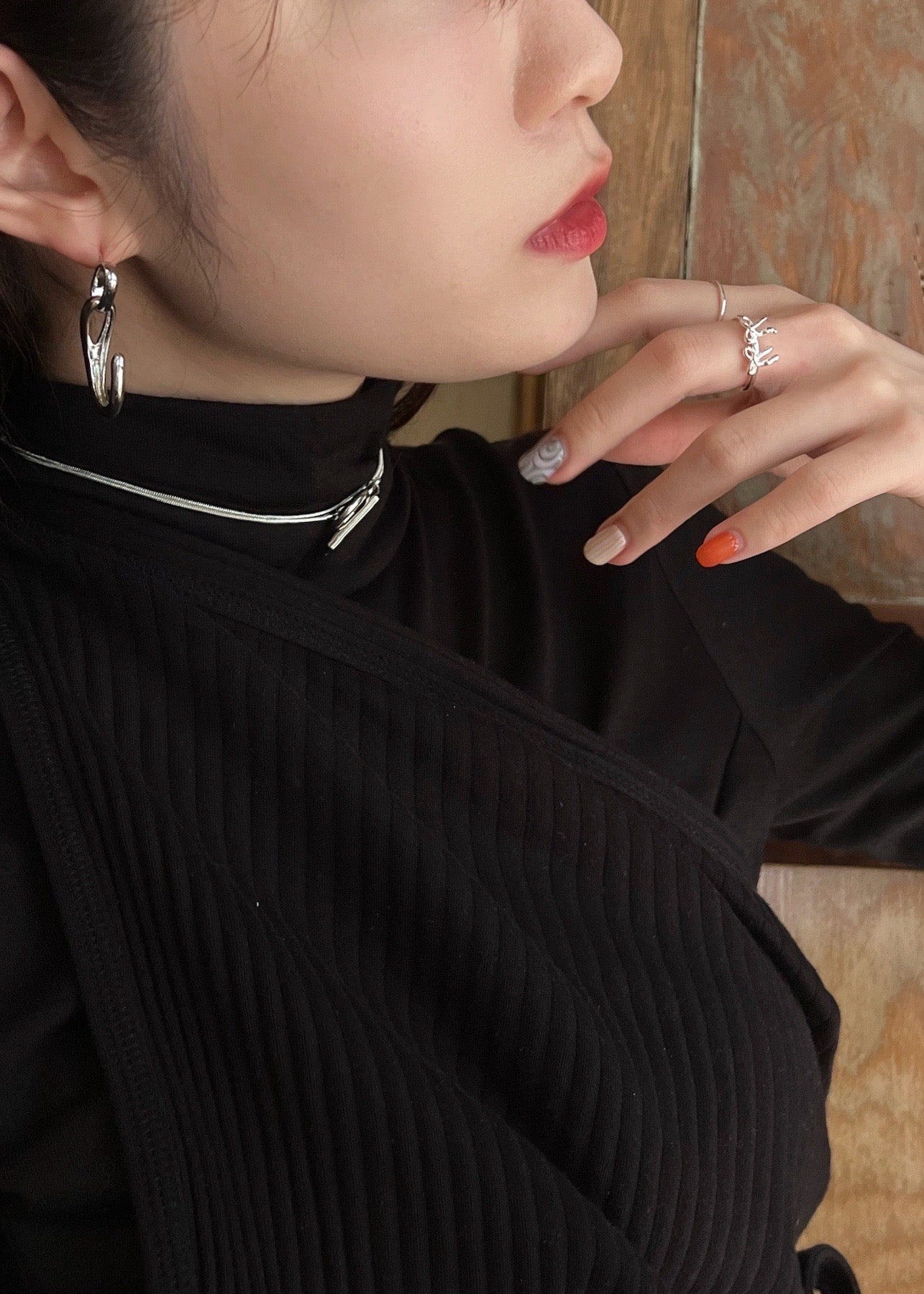 Basic Necklace B24
