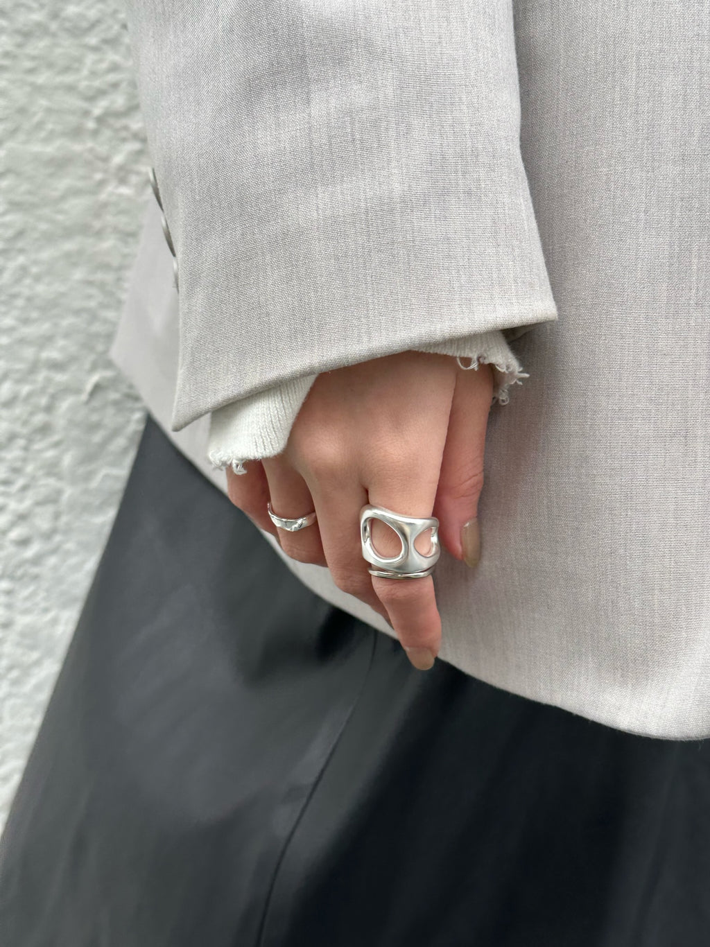 Ring B24